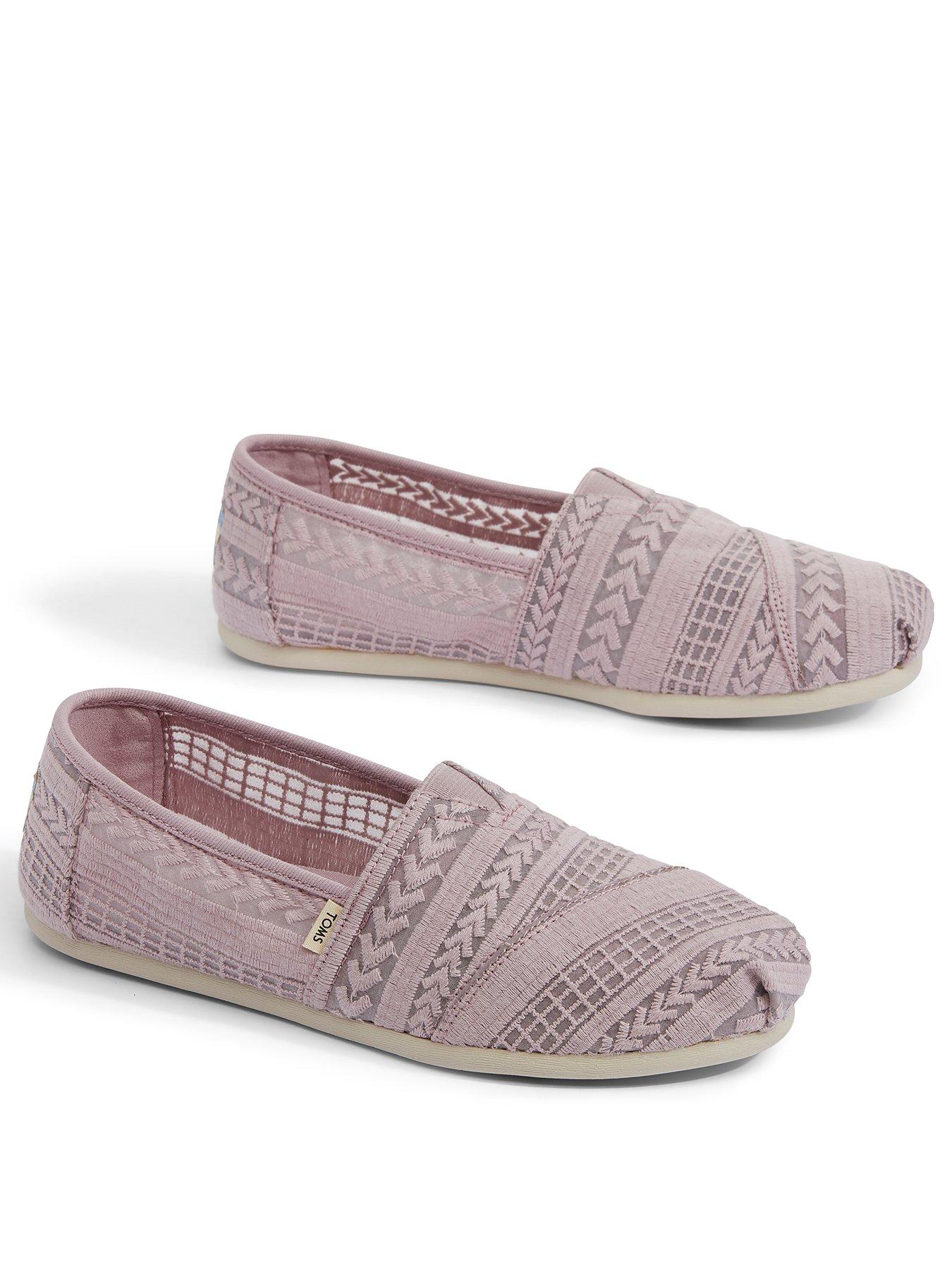 purple toms