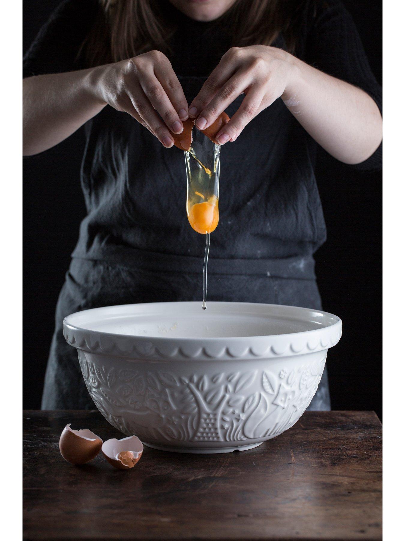 Image 2 of 4 of Mason Cash In The Forest 29 cm Mixing Bowl