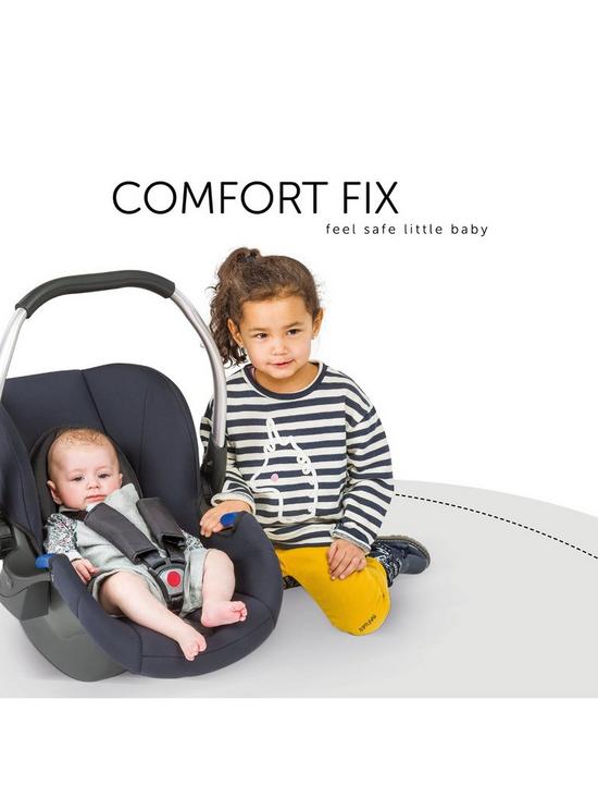 outfit image of hauck-comfort-fix-group-01-car-seat