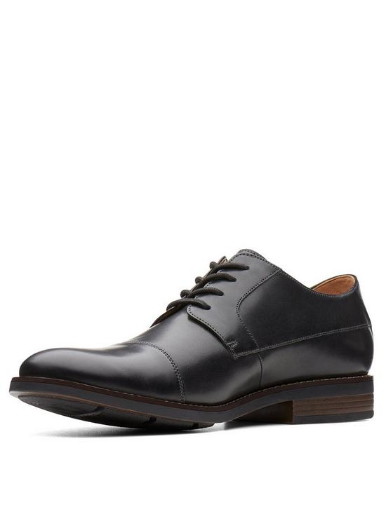 front image of clarks-becken-cap-leather-lace-up-shoe-black