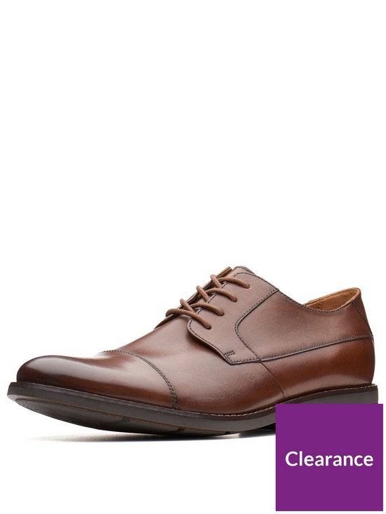 front image of clarks-becken-cap-shoes-tan-brown