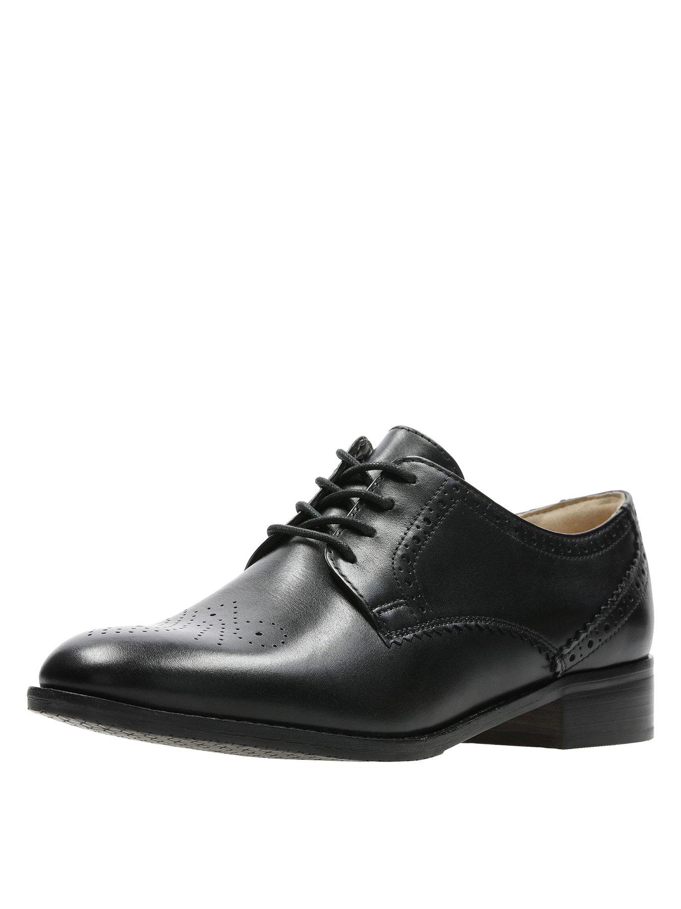 clarks wide fit brogues