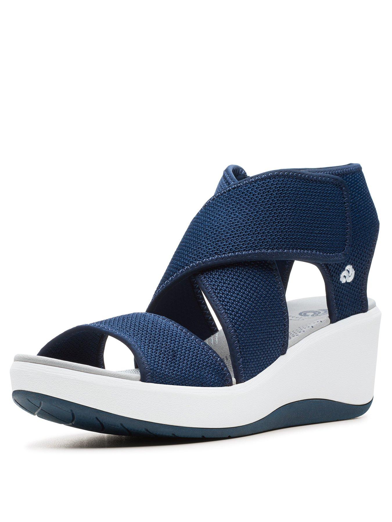 cloudsteppers by clarks step cali palm wedge sandal