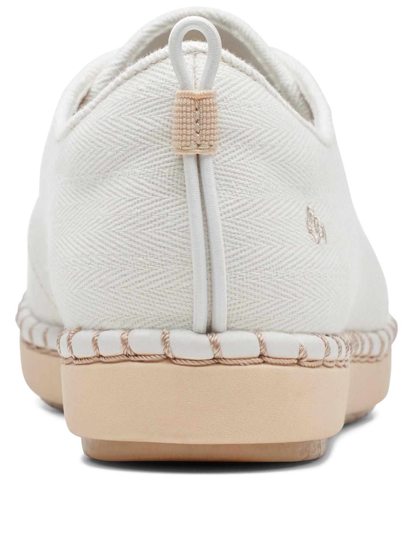 clarks cloudsteppers espadrille