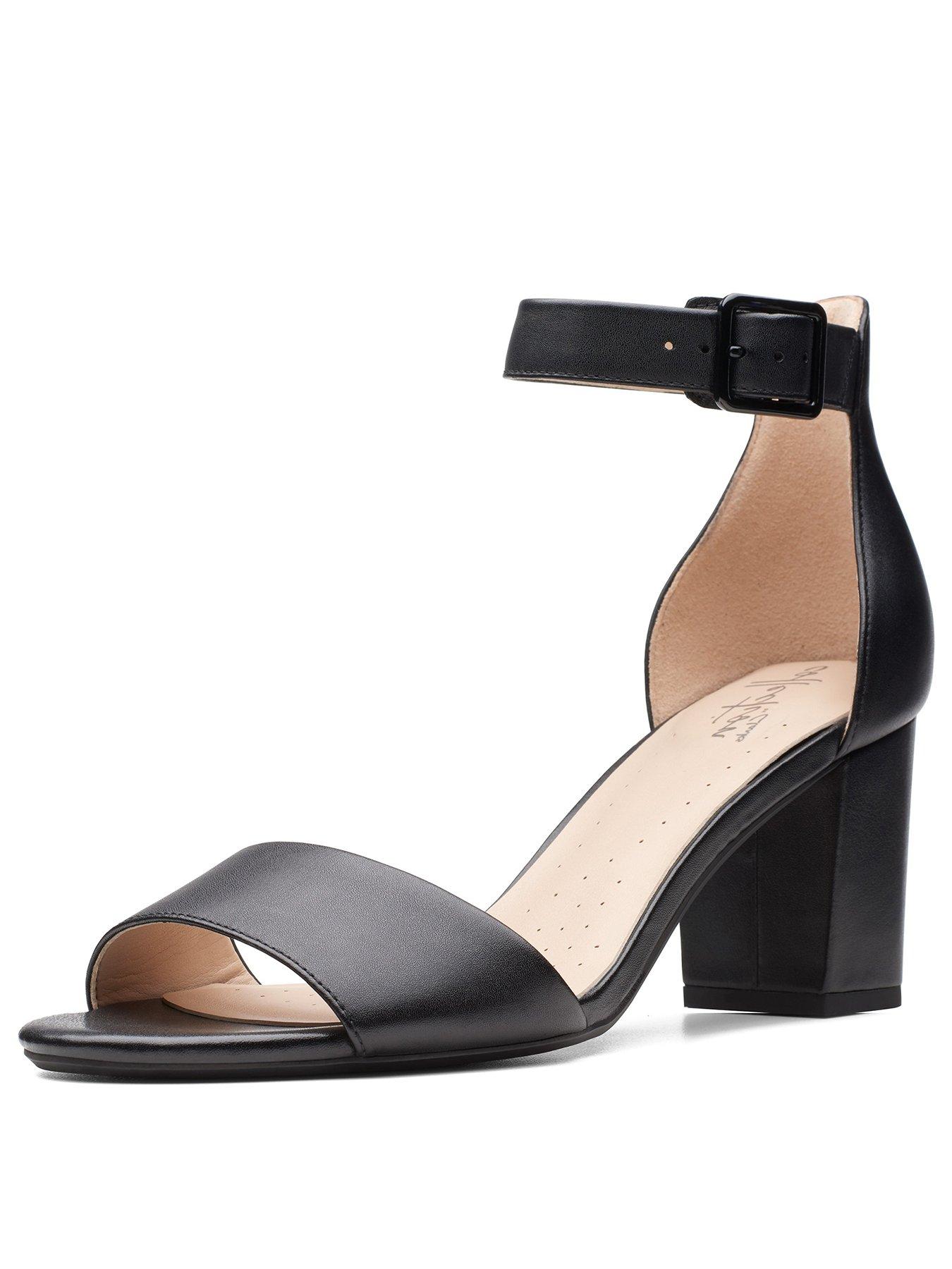 clarks spa night sandals