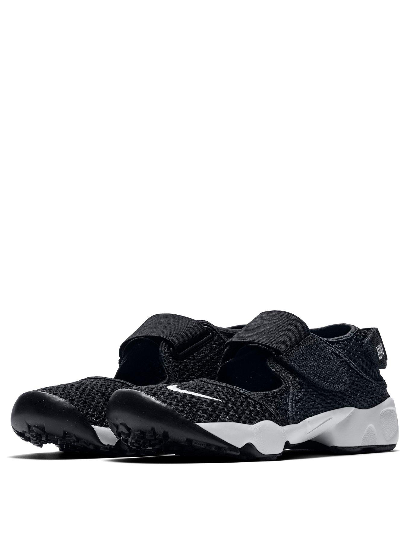 nike rift junior size 4
