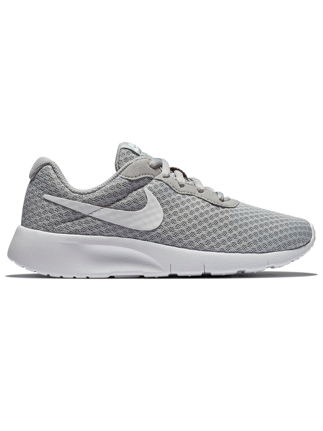 girls grey nike trainers