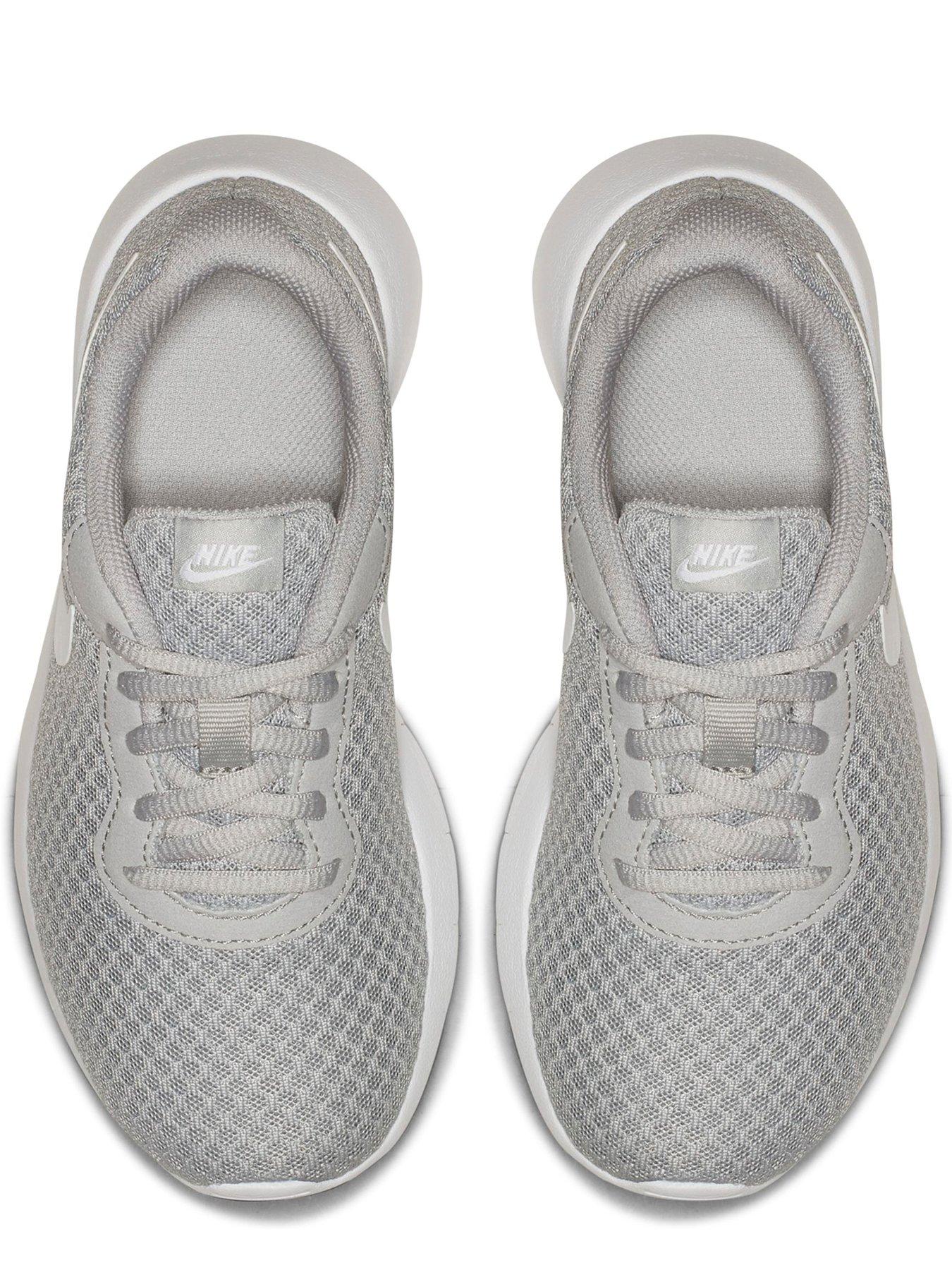 nike tanjun junior grey