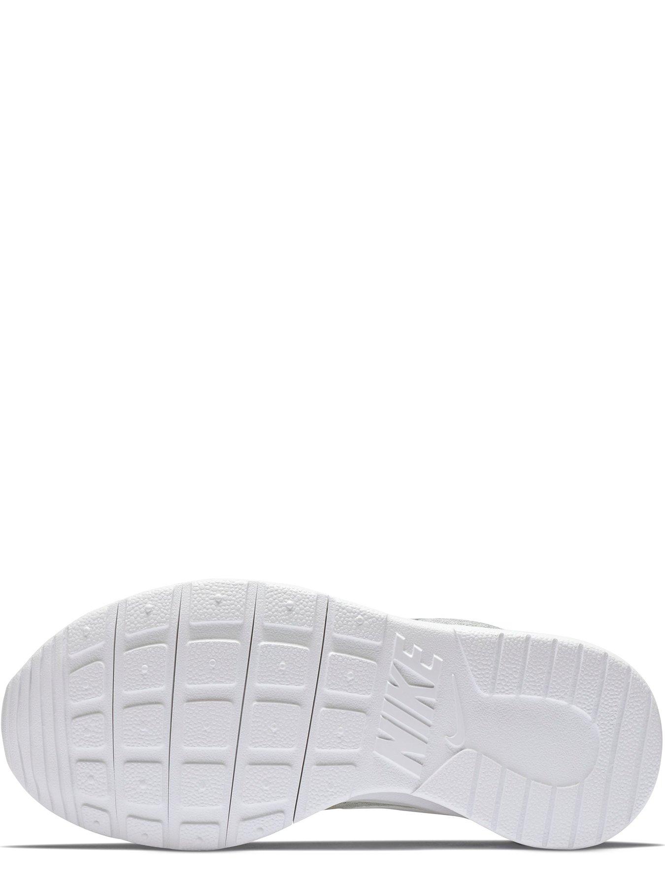 nike tanjun junior grey