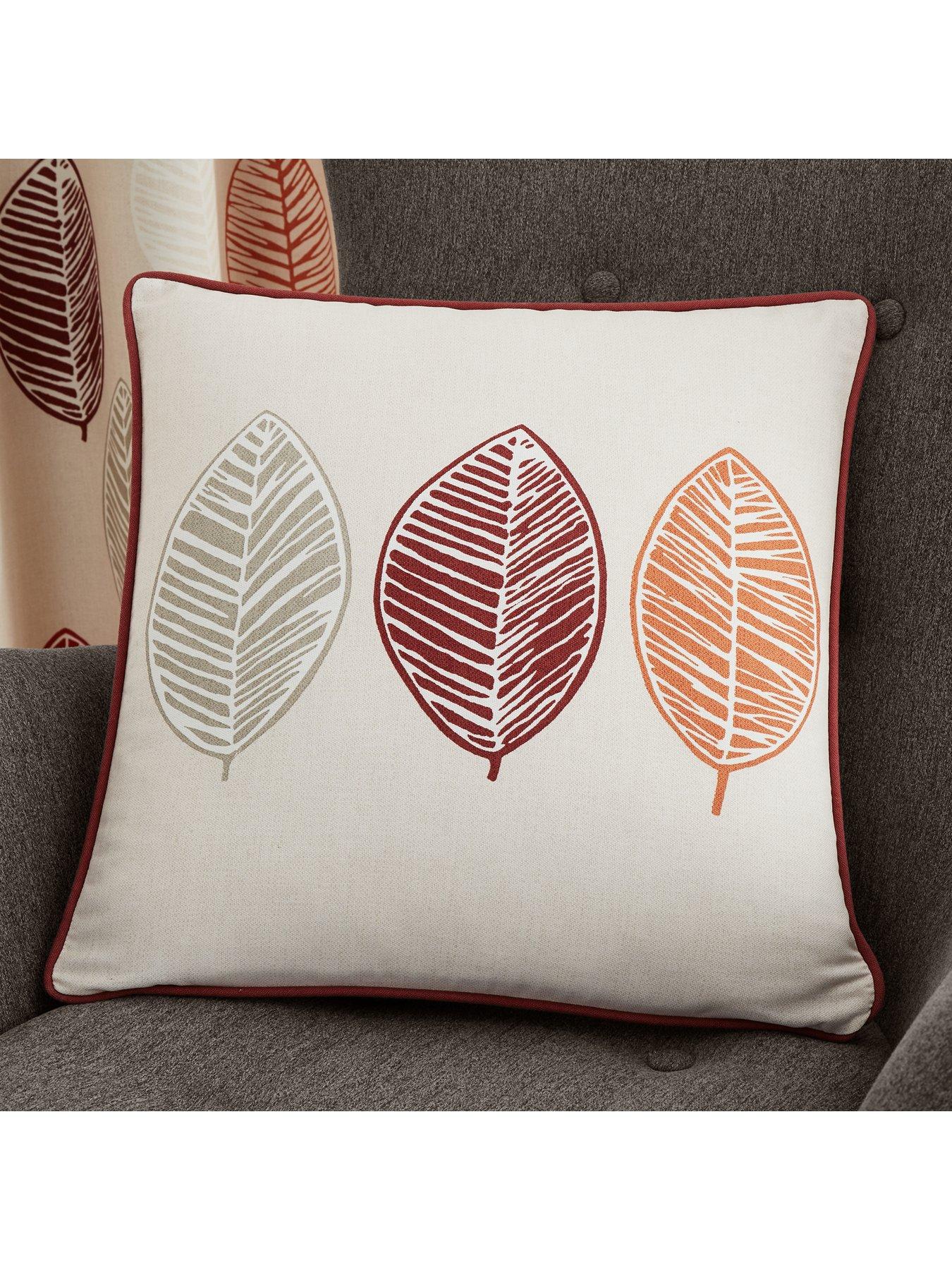 Image 1 of 1 of Fusion Scandi Leaf Filled Cushion