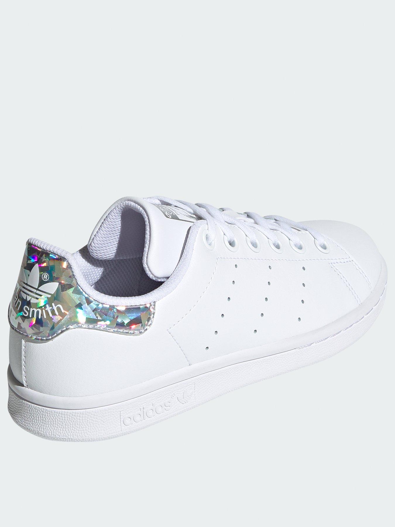 white stan smith junior