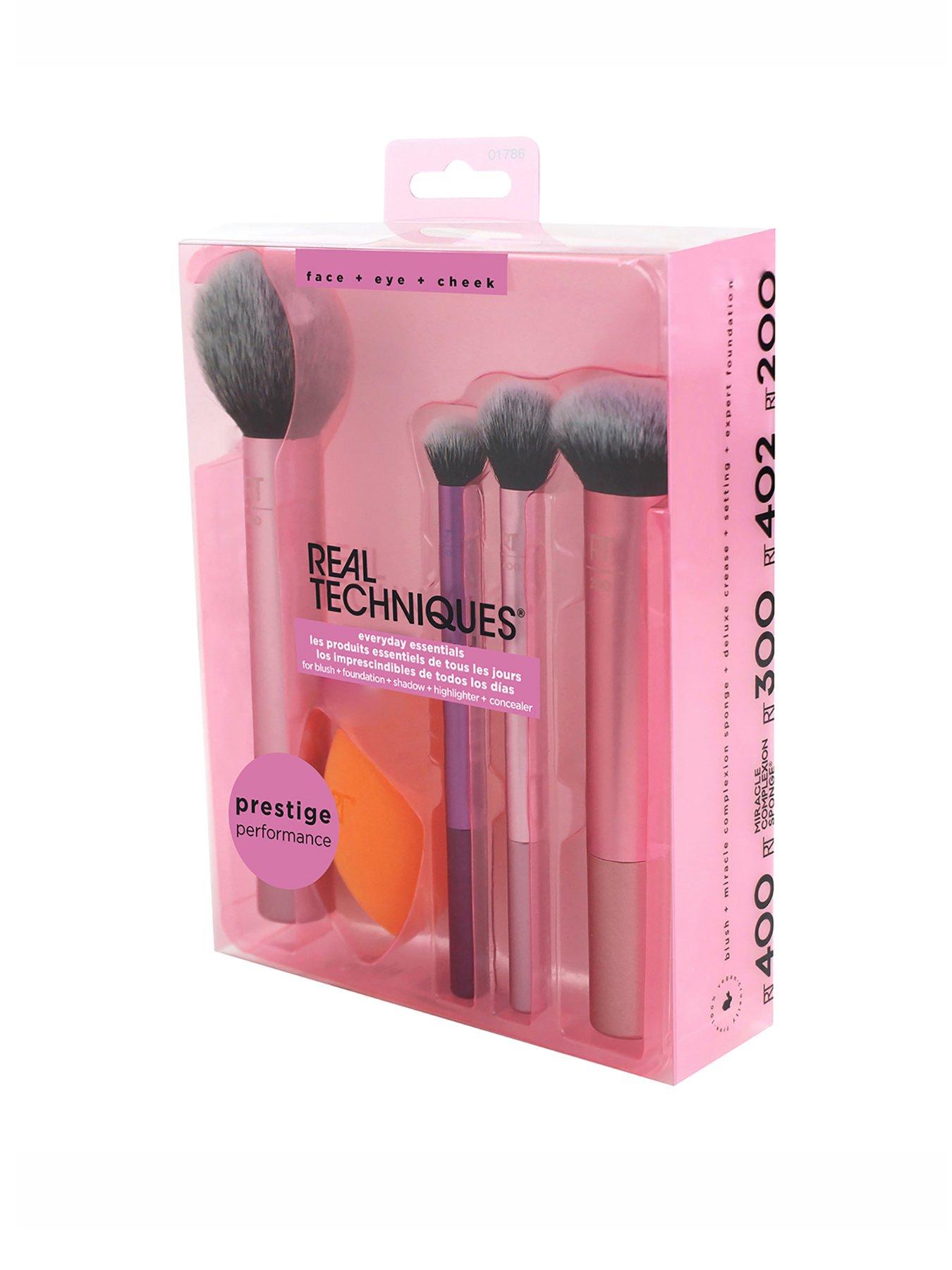 REAL TECHNIQUES,5 Count (Pack of 1) Everyday Essentials Makeup Brush  Complete Face Set (Miracle Complexion Sponge, Expert Face, Blush, Setting  and