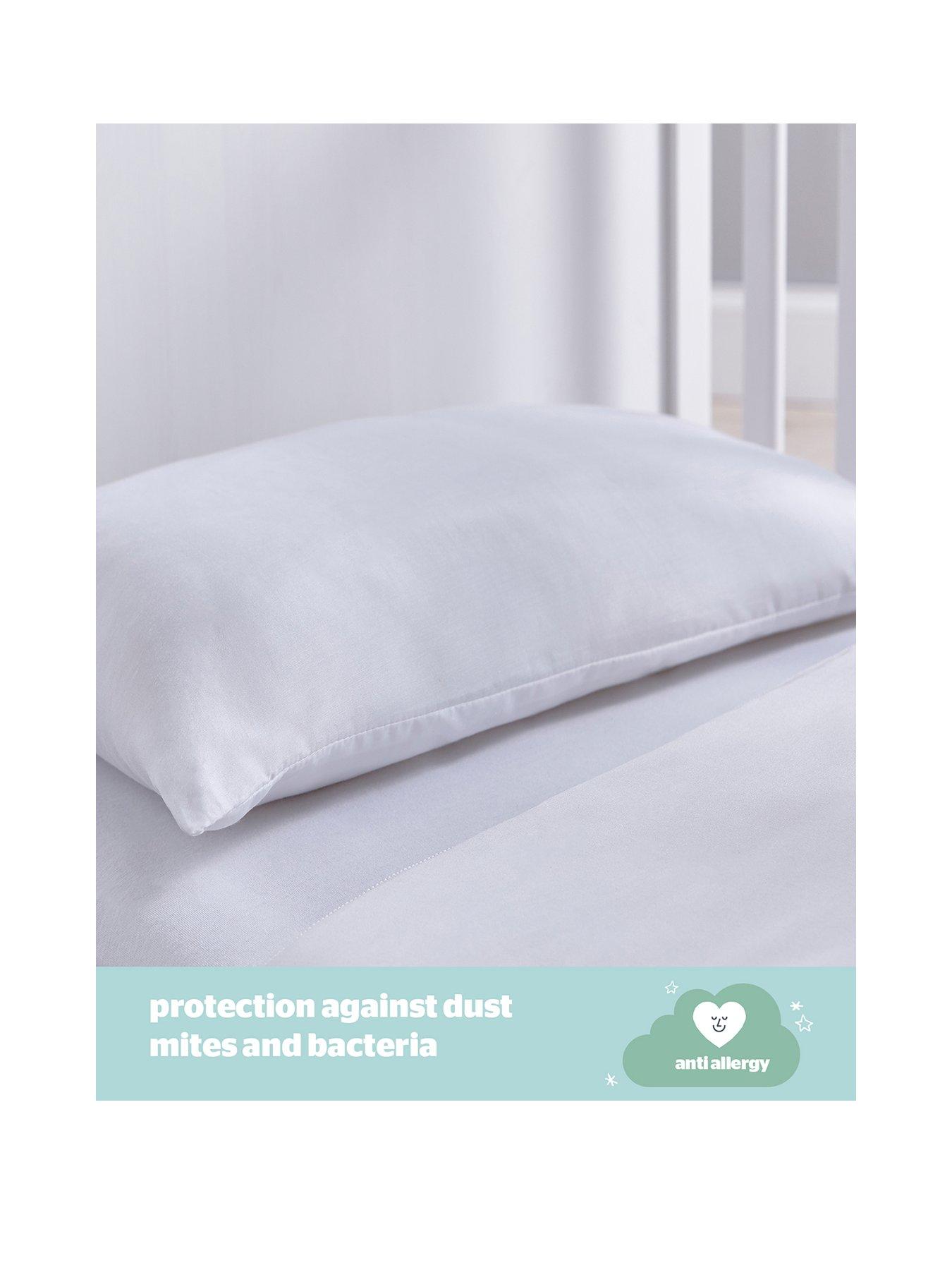 Image 2 of 6 of Silentnight Safe Nights Anti-Allergy Toddler Cot Bed Bedset - 4.5 Tog Duvet &amp; Pillow