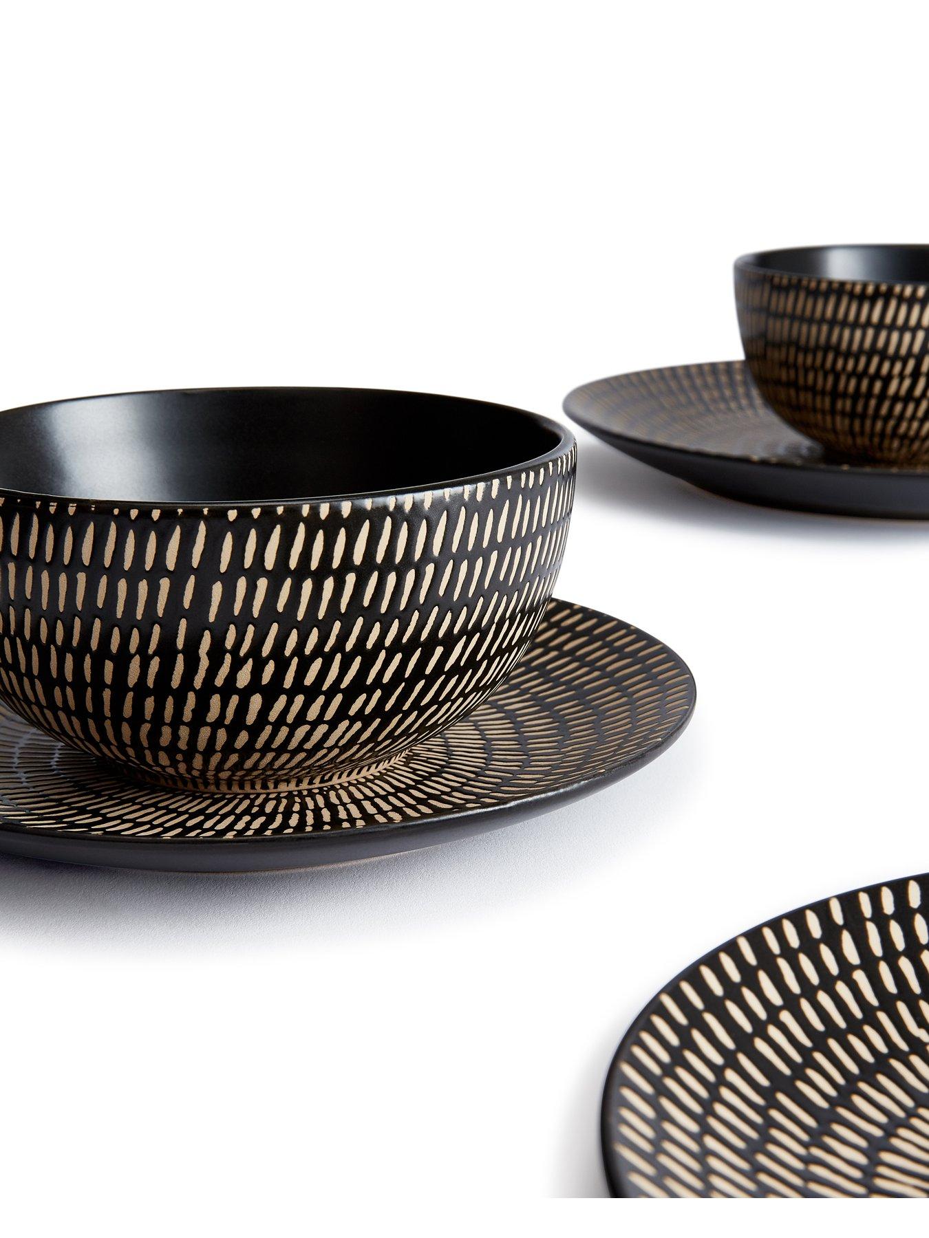 Image 3 of 3 of WATERSIDE Dash Pad 24-Piece Dinner Set
