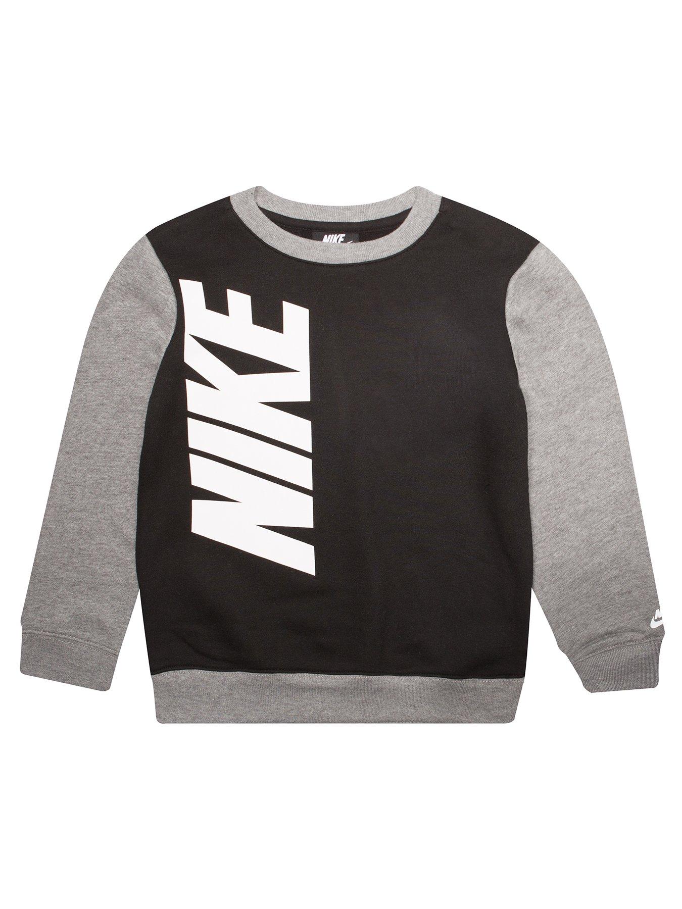 nike sweat top