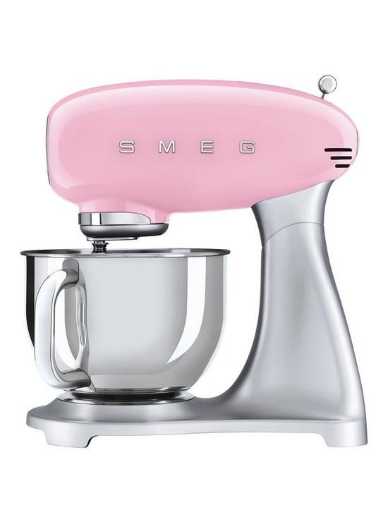 front image of smeg-smf02pk-stand-mixer-pink