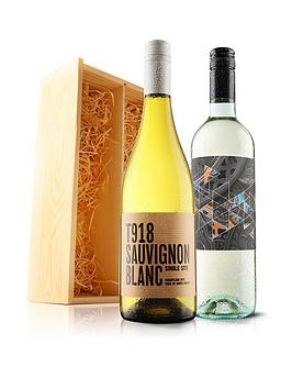virgin-wines-2-bottles-of-white-wine-in-a-wooden-gift-box