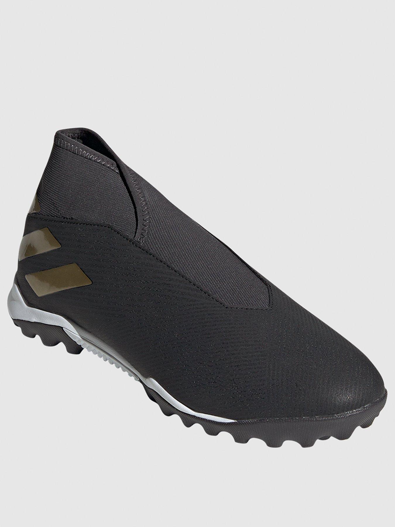 laceless astro turf football boots