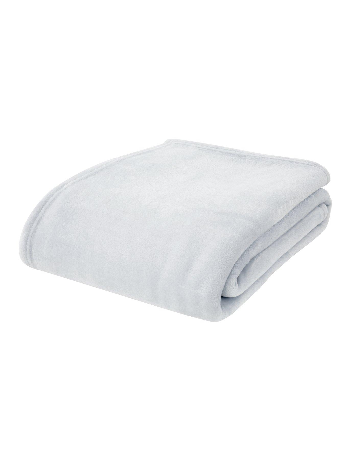 Catherine Lansfield Raschel Extra Large Throw Range 200x240cm