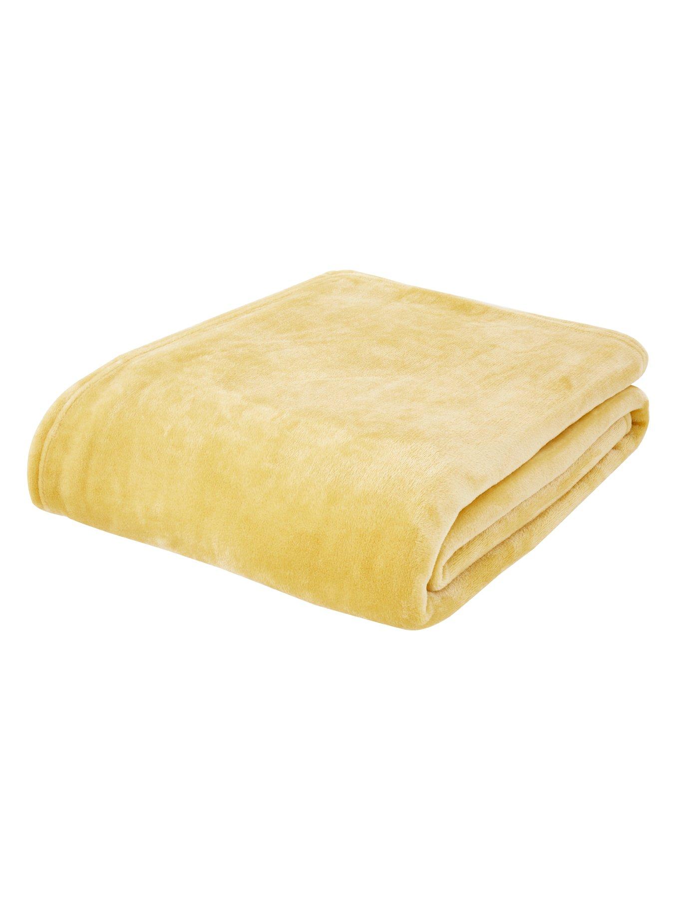 Catherine Lansfield Raschel Extra Large Throw Range 200x240cm