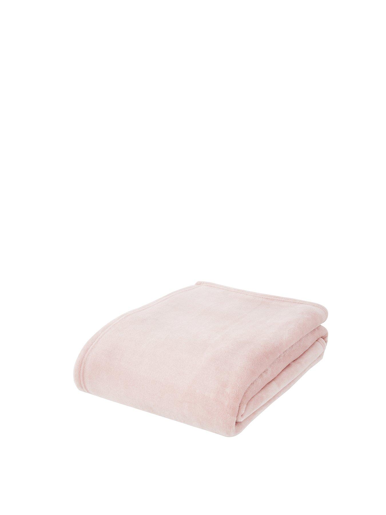 Image 2 of 4 of Catherine Lansfield Raschel Extra Large Throw