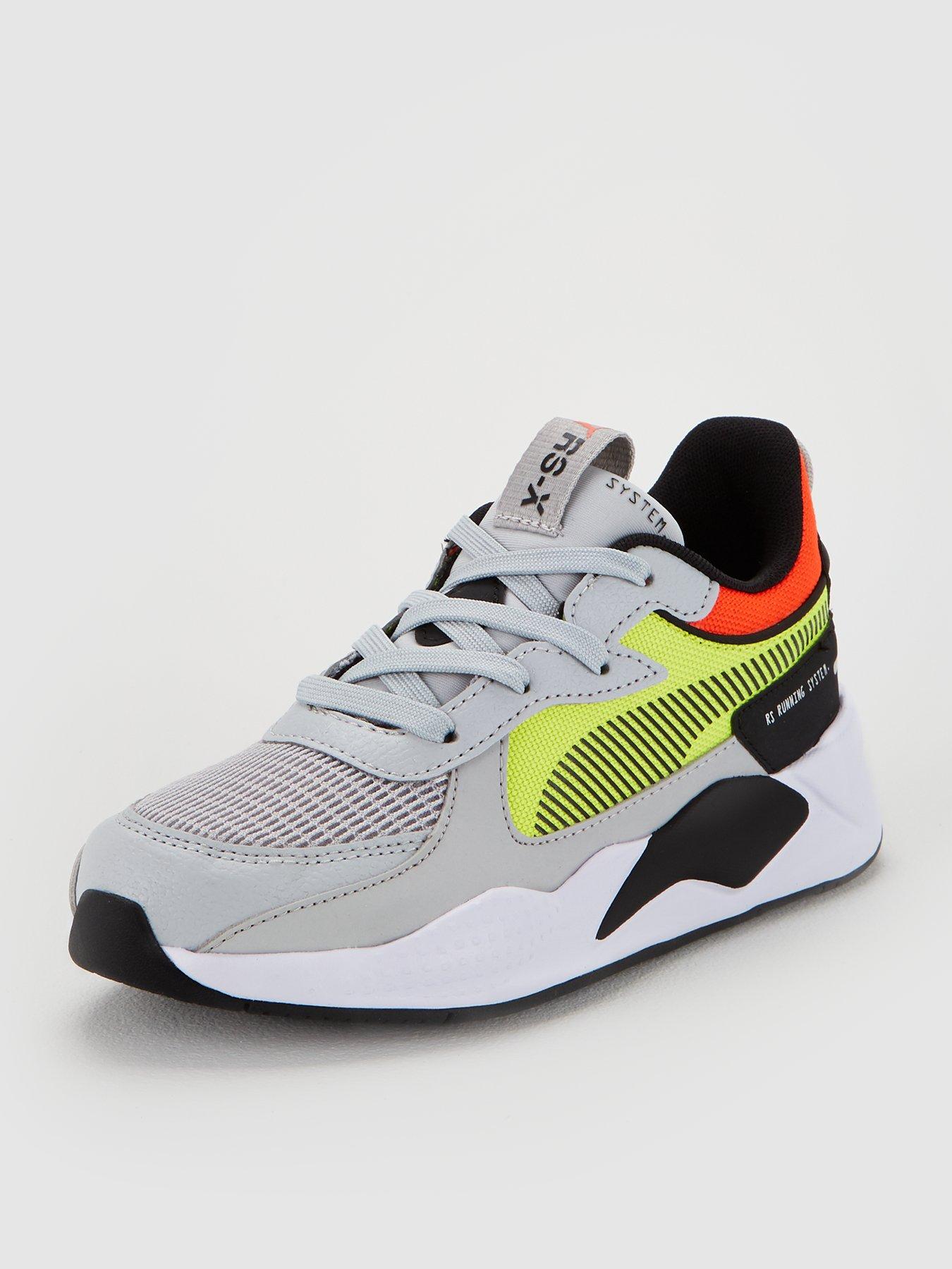 childrens puma trainers