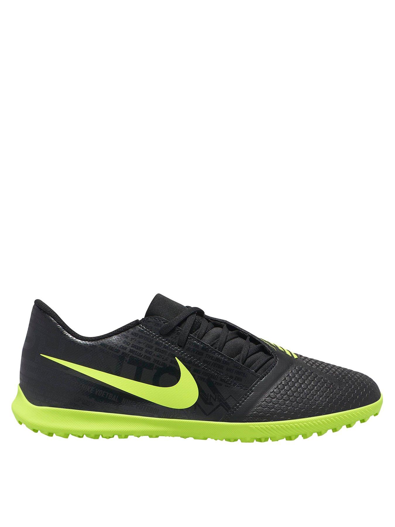 Nike Phantom Venom Club Tf Football Shoes Men Reviews