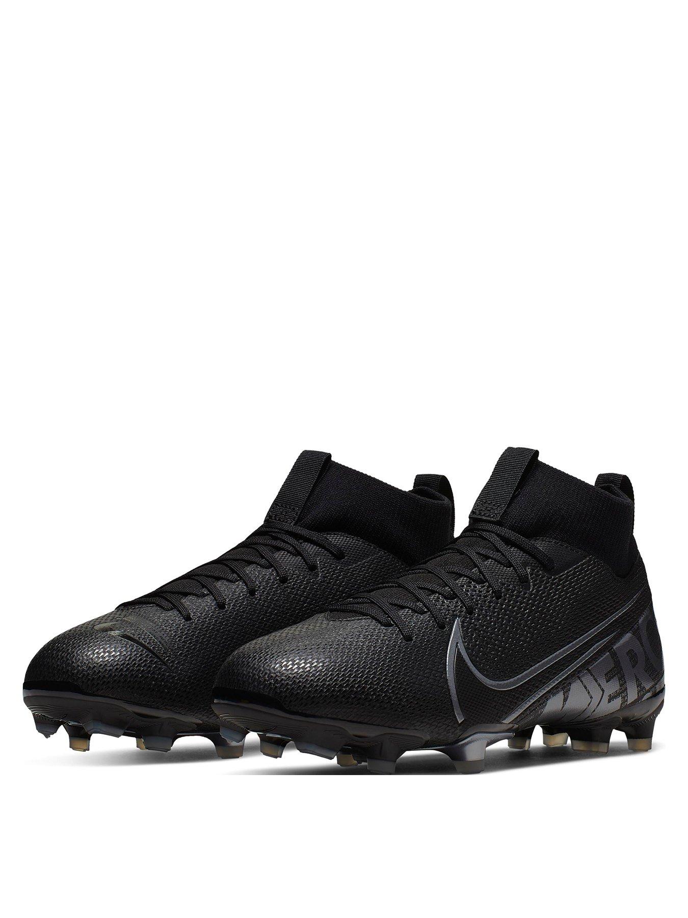 Nike Mercurial Superfly VI Pro AG Pro Football Shoes.