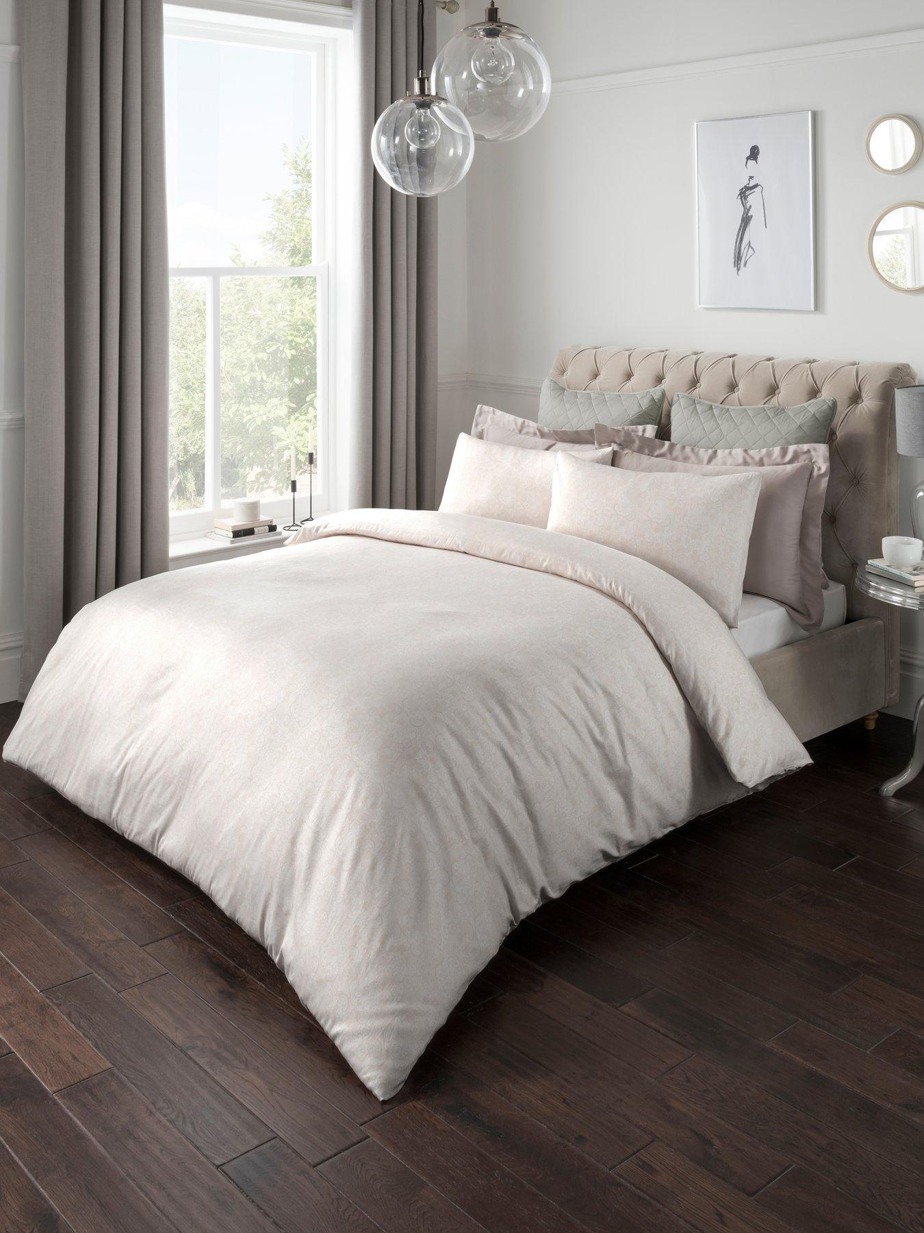 Sam Faiers Tallulah 100 Cotton Sateen Duvet Cover Set