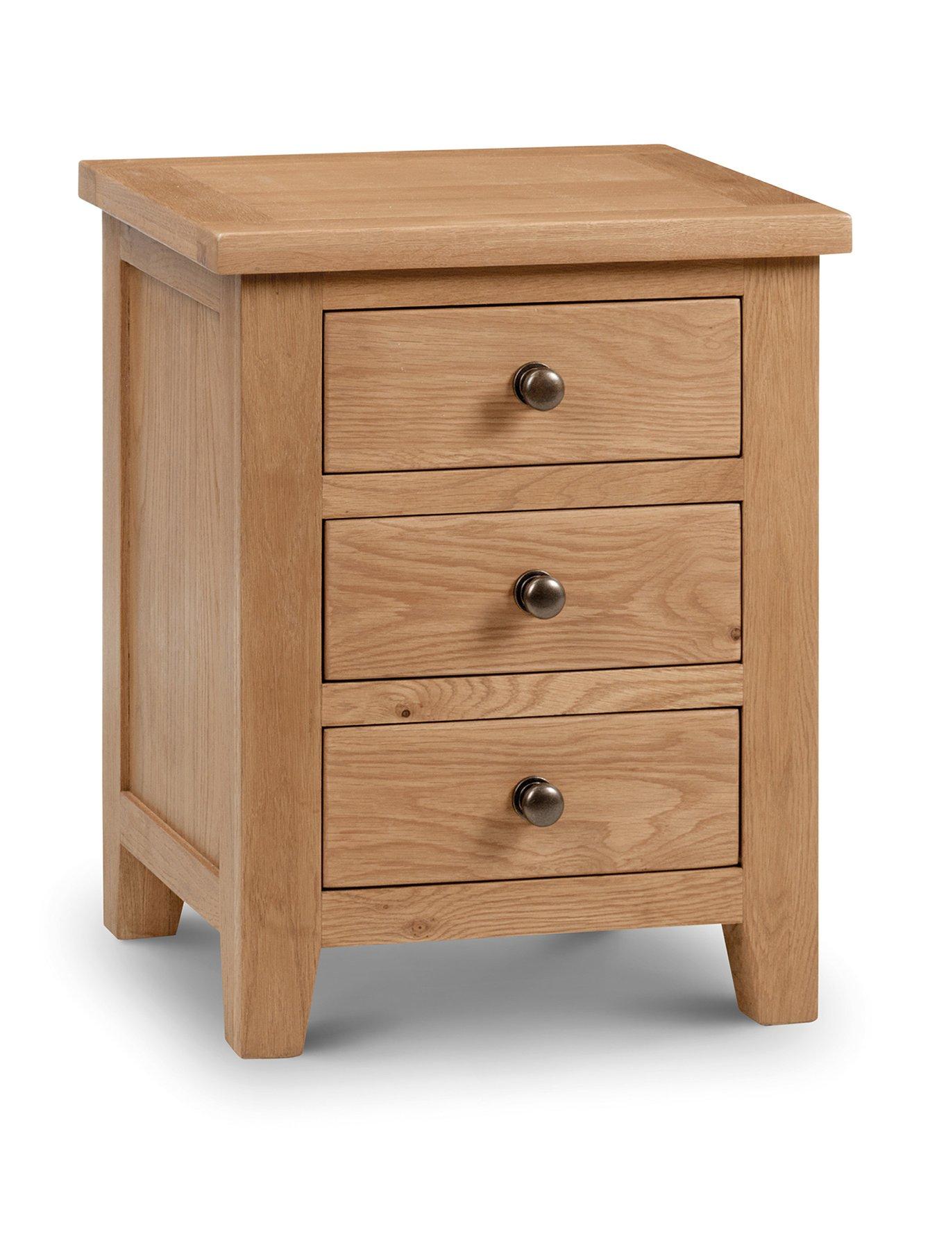 Image 2 of 6 of Julian Bowen Marlborough Ready Assembled 3 Drawer Solid Oak/Oak Veneer Bedside Cabinet