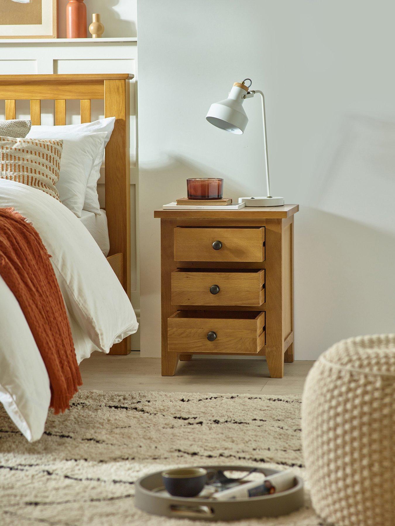 Image 3 of 6 of Julian Bowen Marlborough Ready Assembled 3 Drawer Solid Oak/Oak Veneer Bedside Cabinet