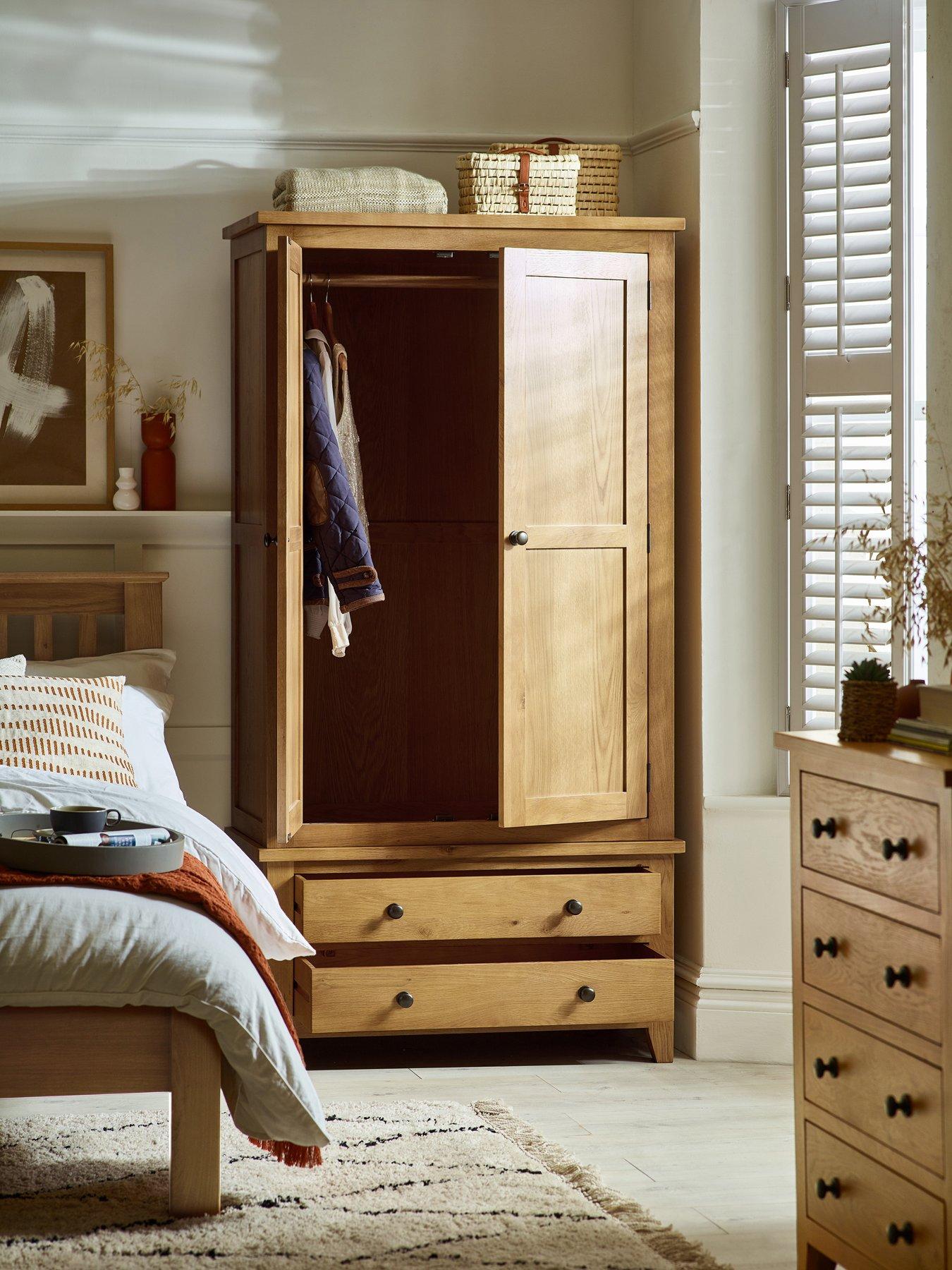 Image 3 of 7 of Julian Bowen Marlborough 2 Door, 2 Drawer Solid Oak/Oak Veneer Combination Wardrobe