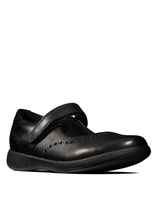 front image of clarks-etch-craft-school-shoes-black-leather