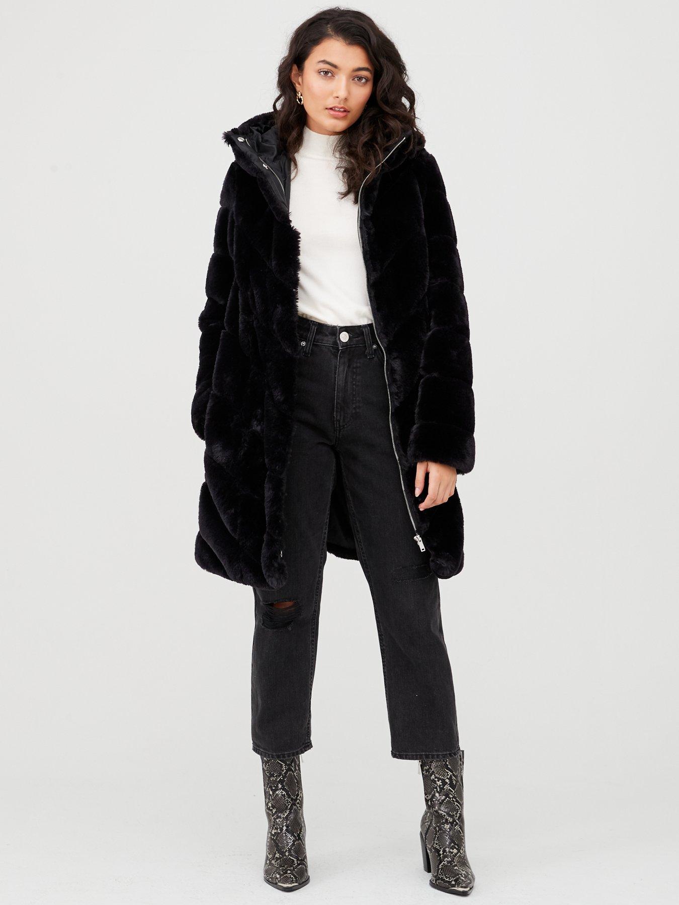 v by very coat