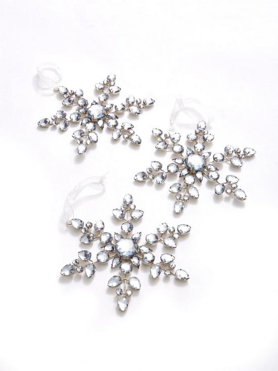 stillFront image of very-home-snowflake-christmas-tree-decorations-set-of-3