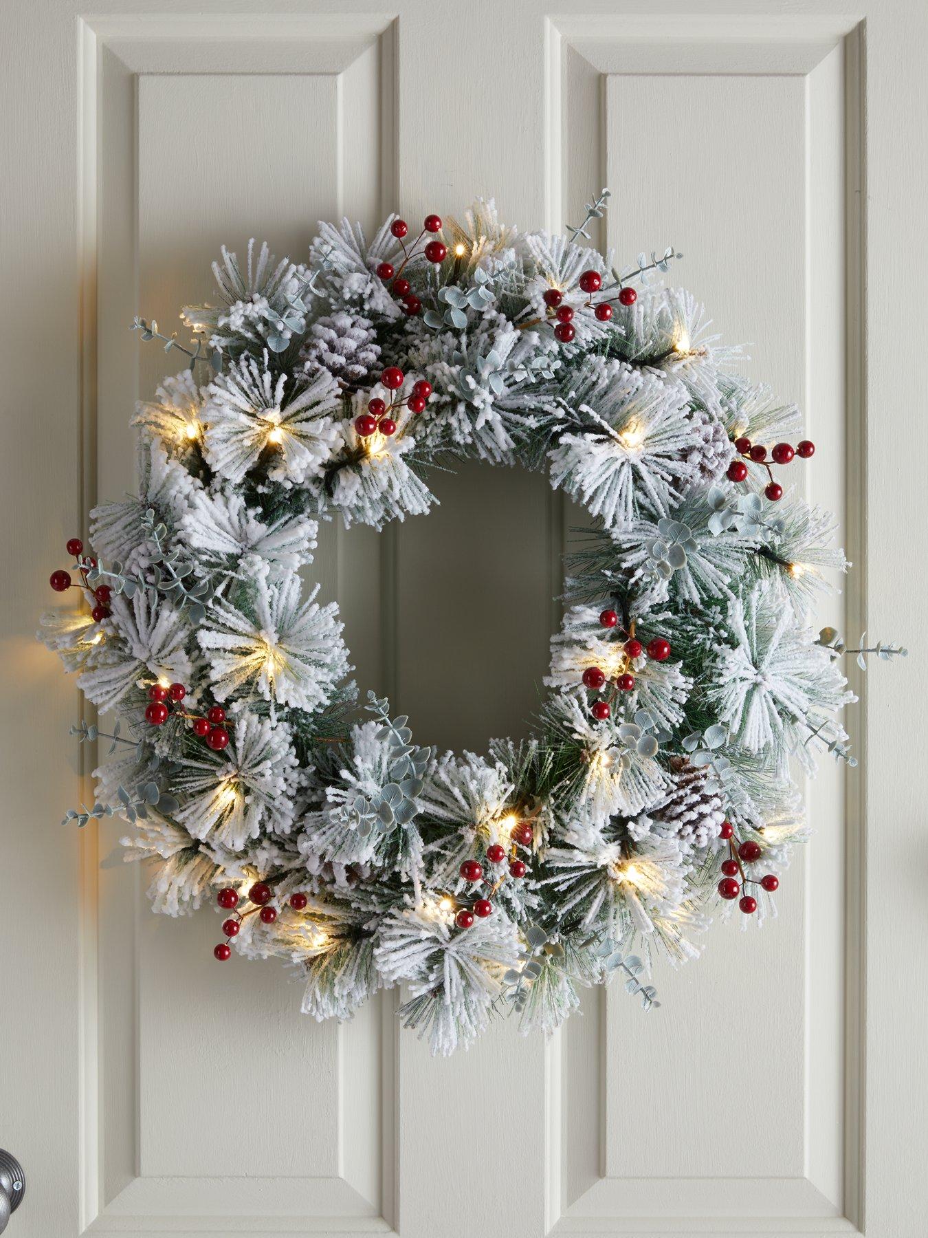 undefined Bavarian Pre-Lit Christmas Wreath - 60 cm