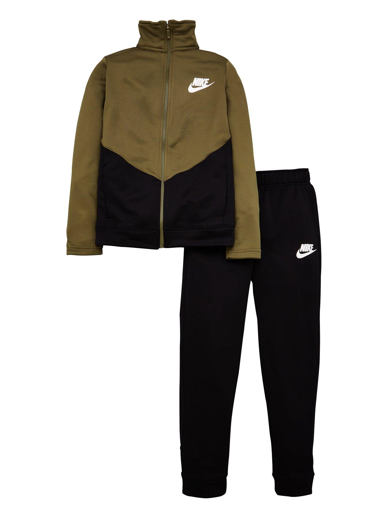 black and green nike tracksuit