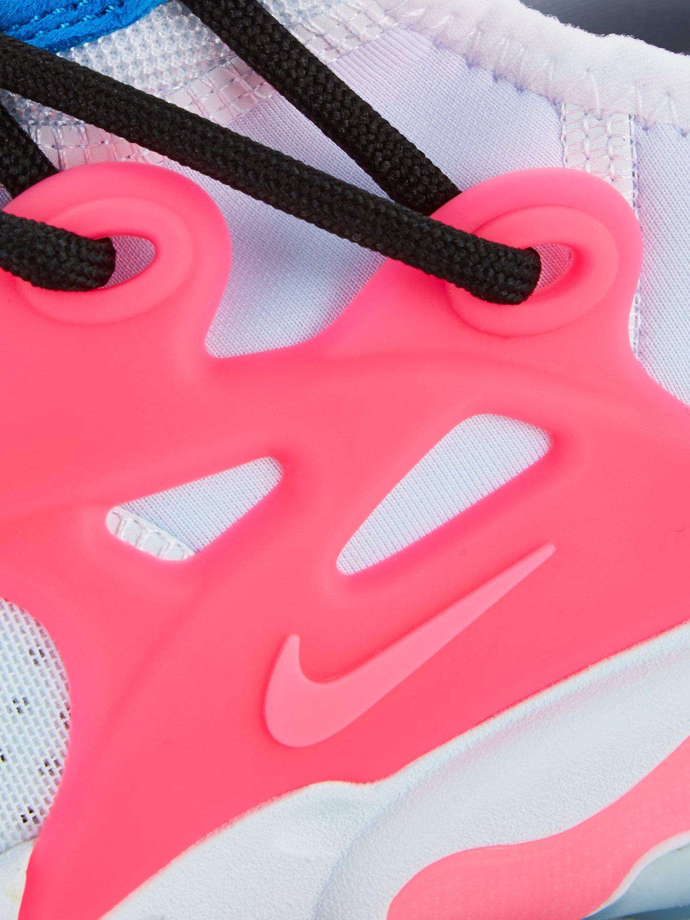 supreme soccer shoes