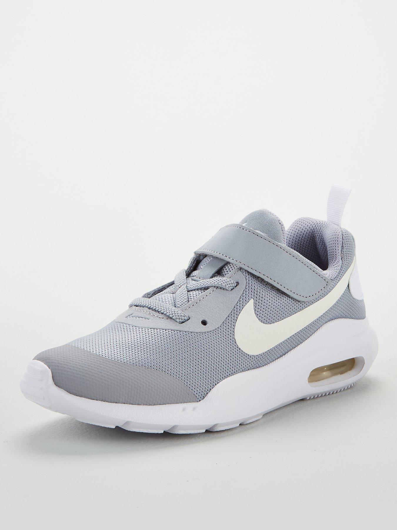 white nike childrens trainers