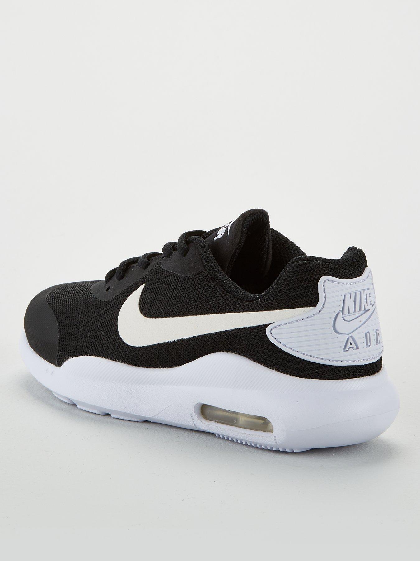 air max oketo junior trainers