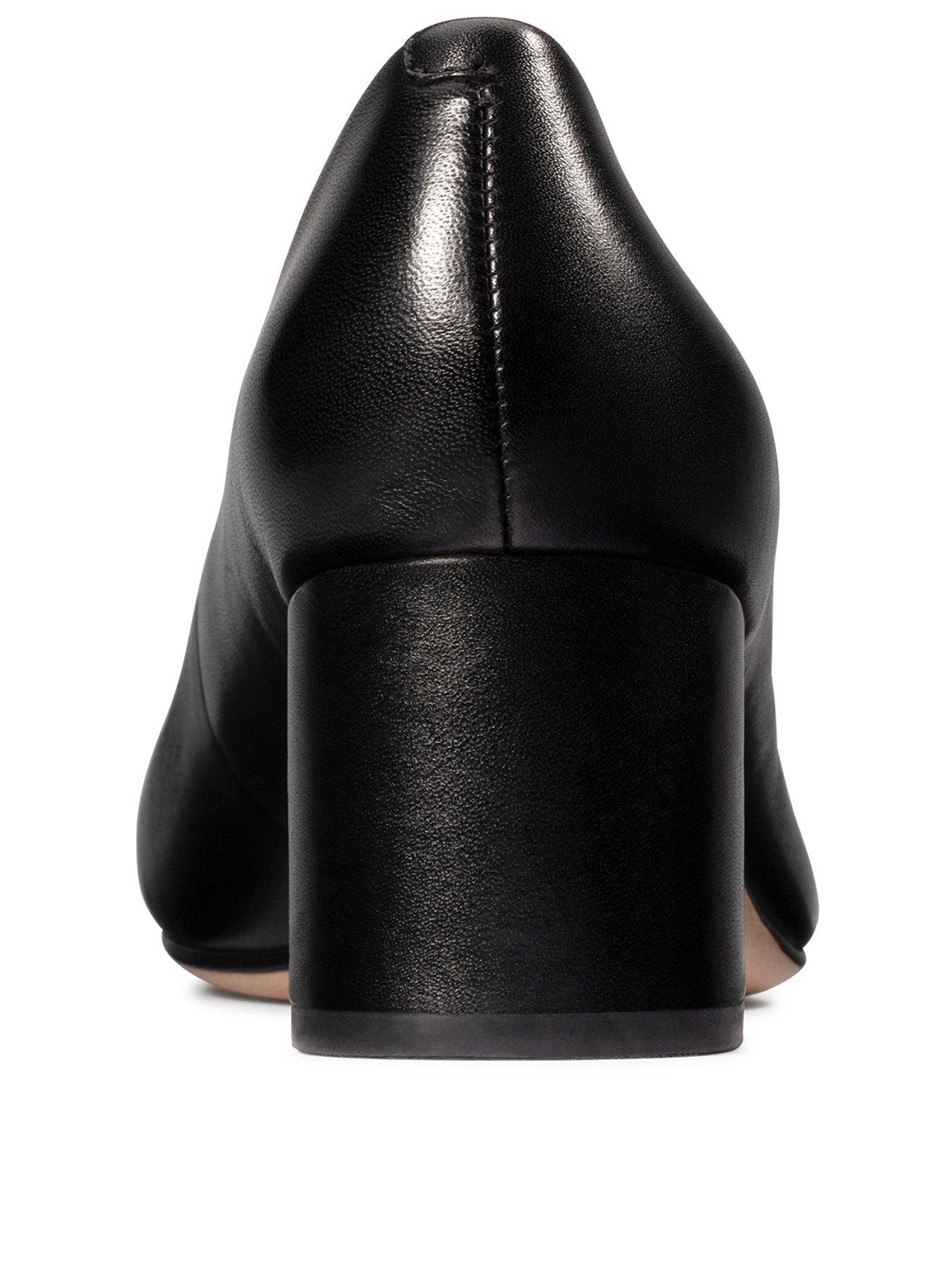 clarks sheer rose