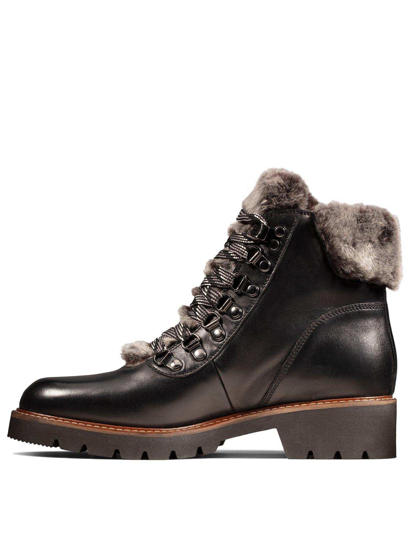 clarks velma hiker boots