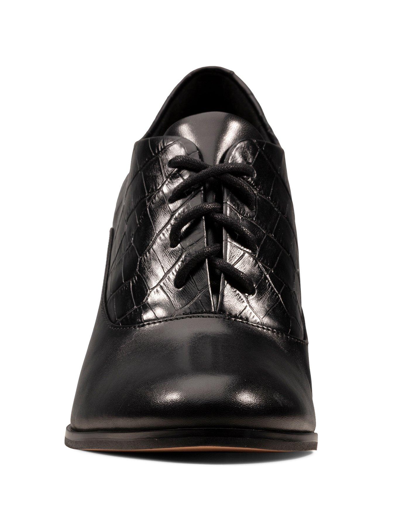 clarks kaylin ida shoe boot