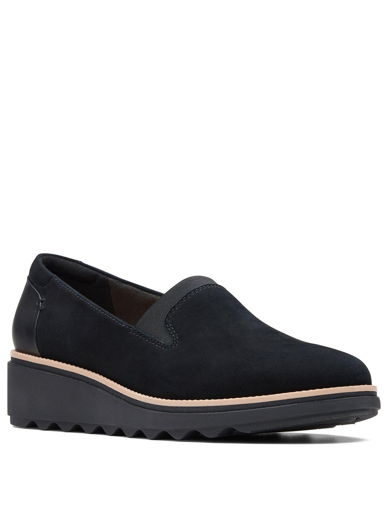 clarks wide fitting shoes ireland