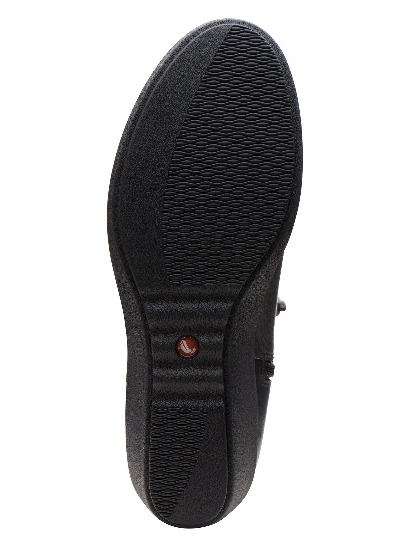 clarks un tallara esa wedge boot