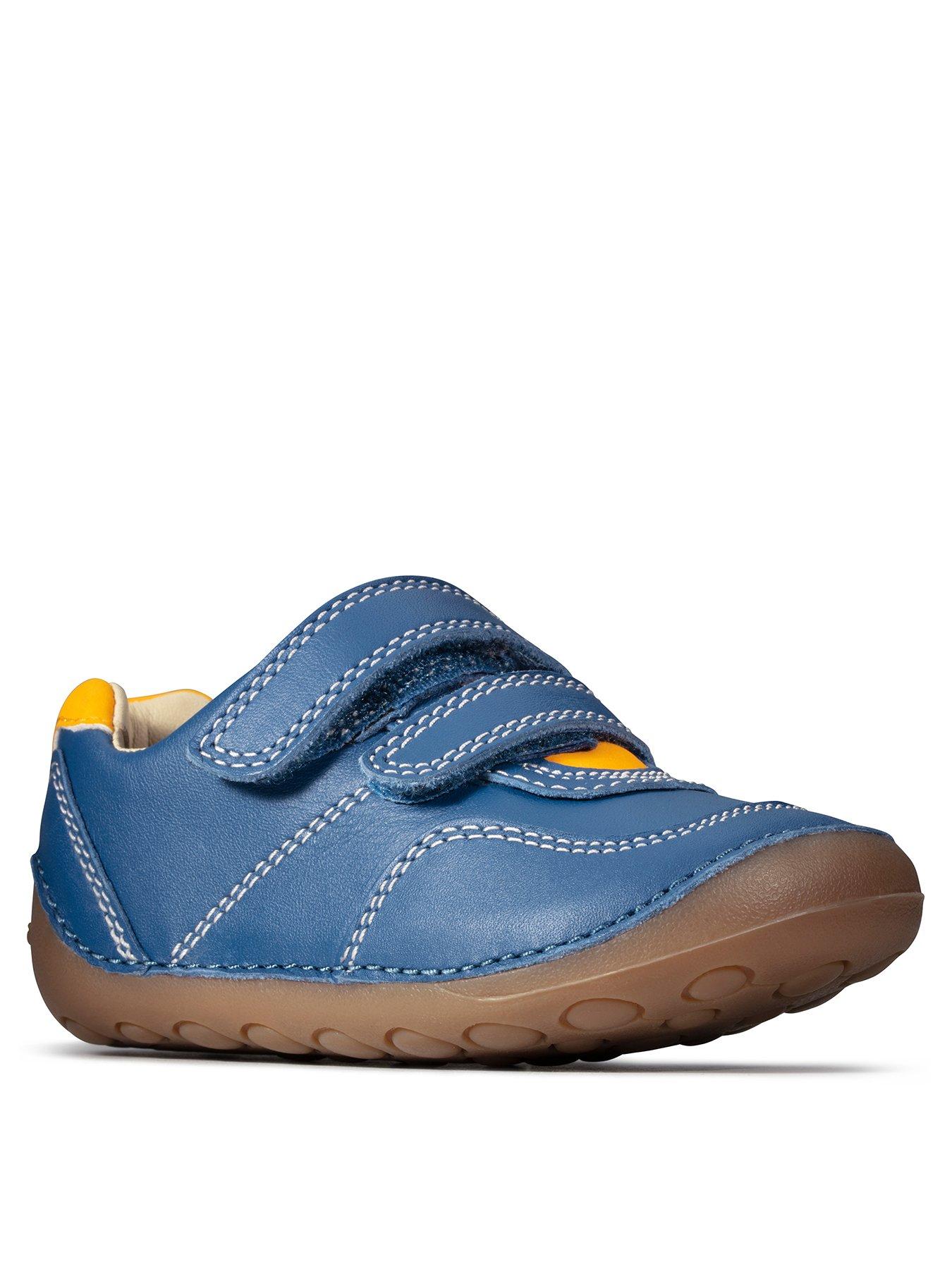 clarks pre walker shoes