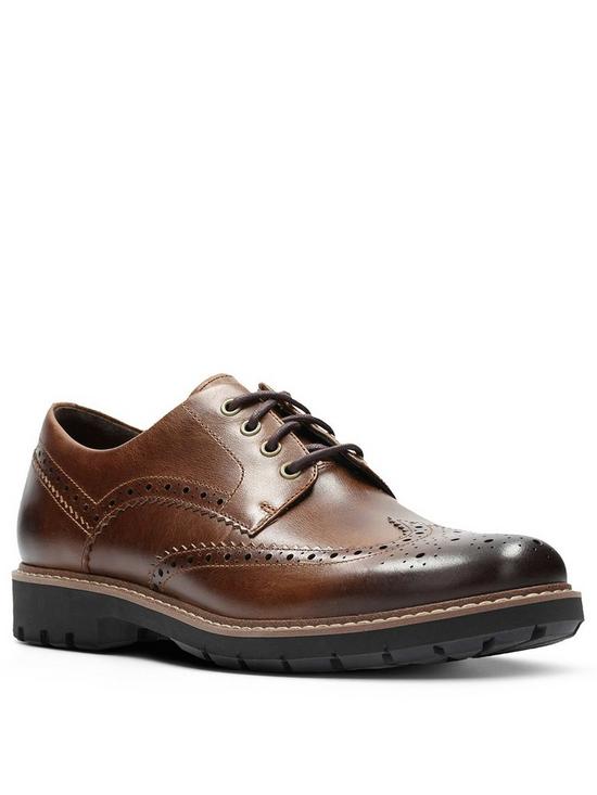 front image of clarks-batcombe-wing-shoes-dark-tan