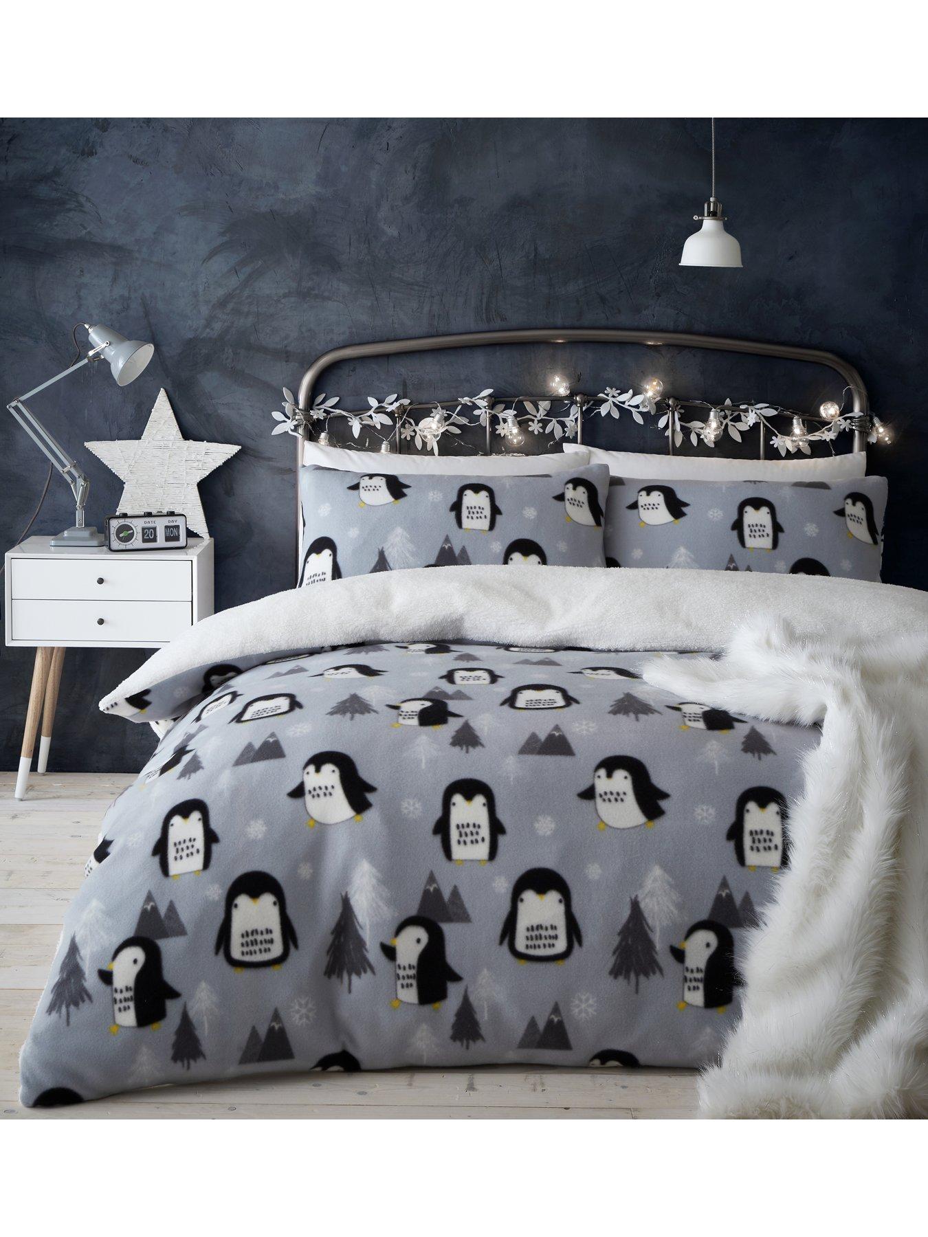 Fleece penguin online bedding