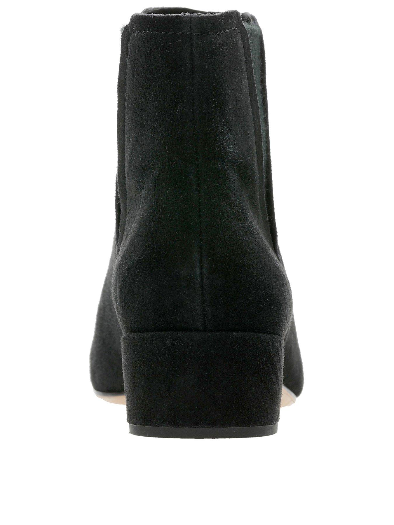clarks orabella boots