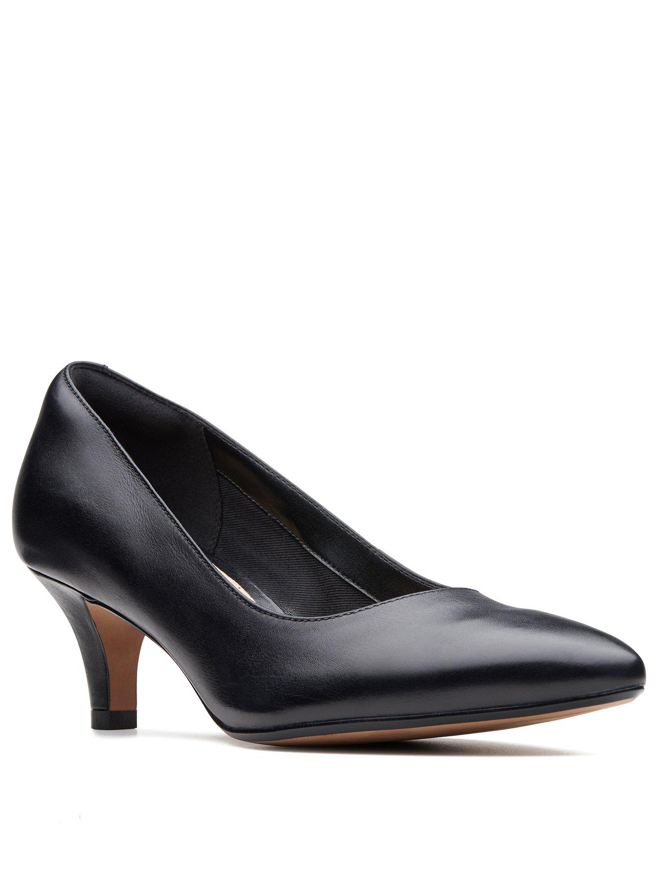 clarks court heels